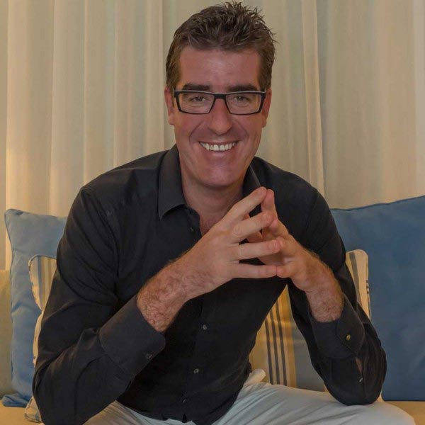 Alexis - Life Butler - Travel Companion